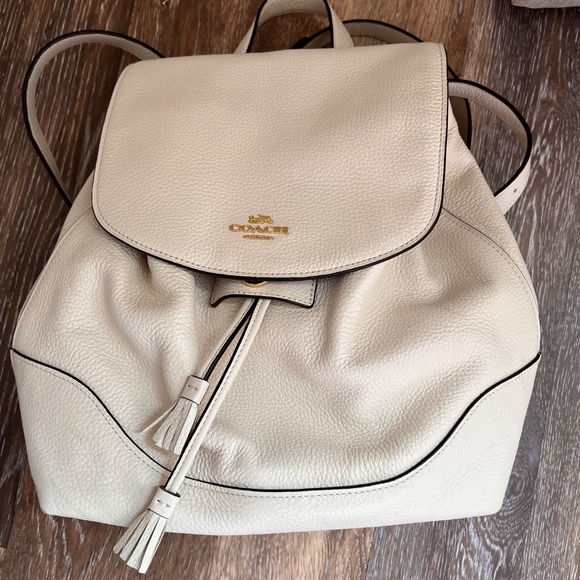 Coach Elle Backpack - Leather F72645 - Picture 2 of 6